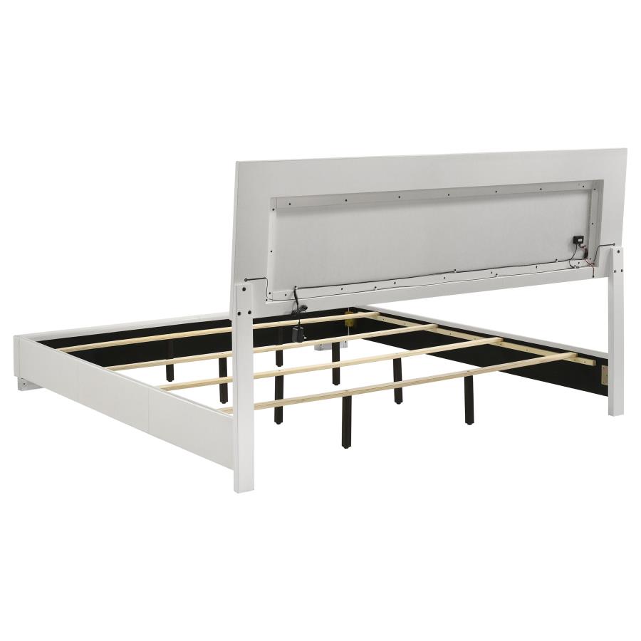 E King Bed thumbnail 5
