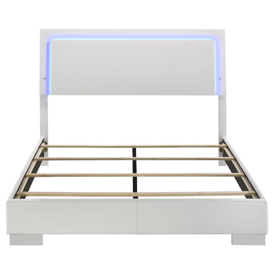 Queen Bed thumbnail 4