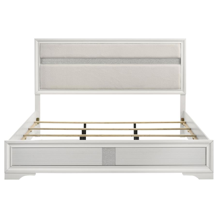 E King Bed thumbnail 4