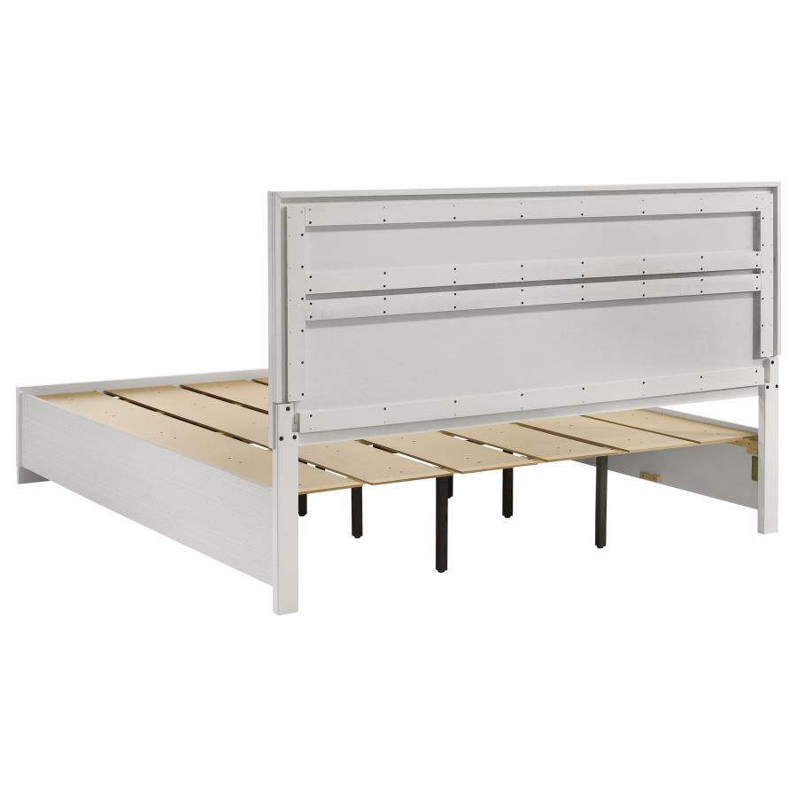 E King Bed thumbnail 5